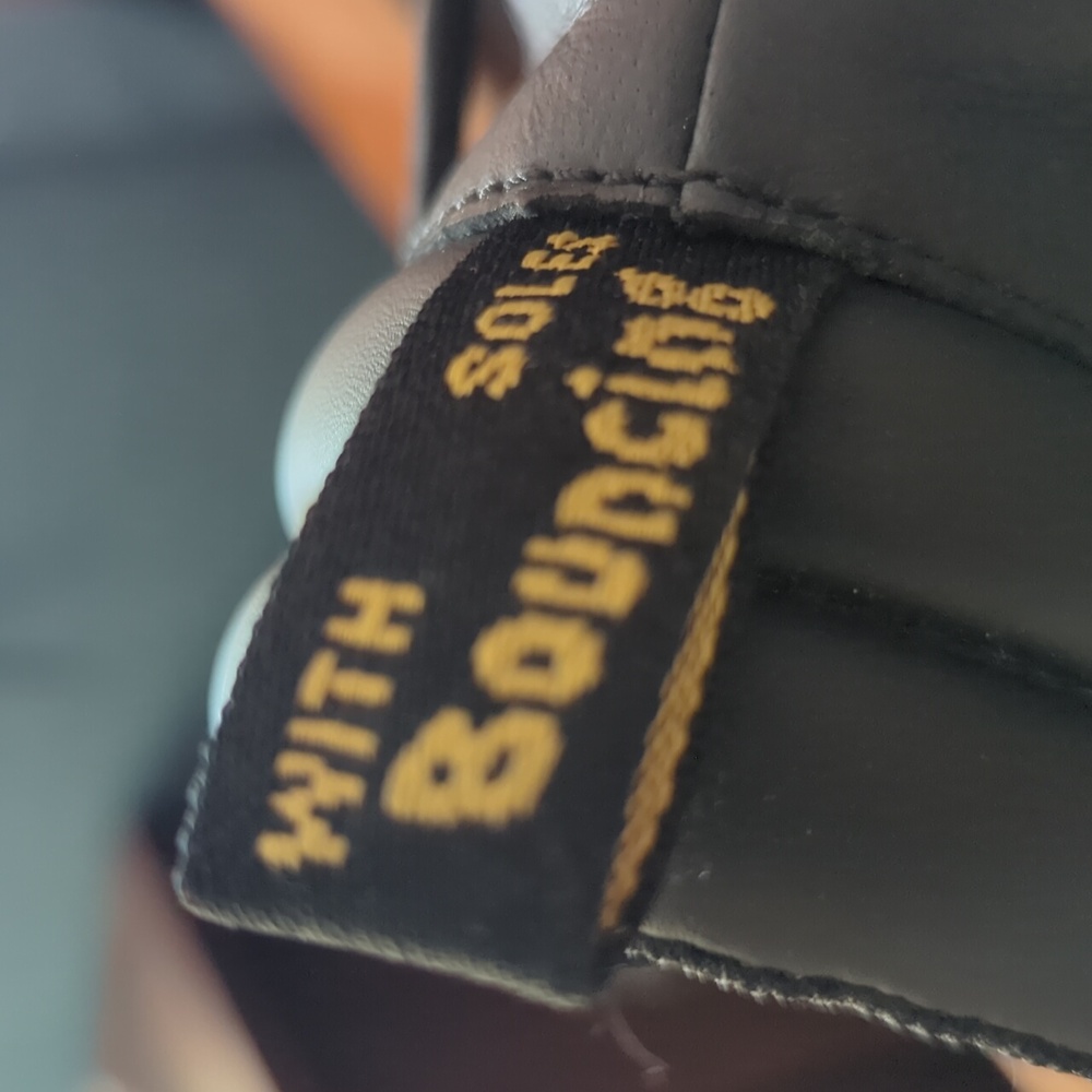 Dr Martens Faora Womens 7 Black Combat Boots - Picture 4 of 10